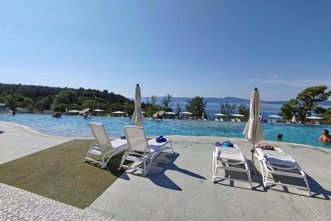 Sea House Shade, Pool & Jacuzzi - Privilege Point Camping & Villas セルツェ エクステリア 写真